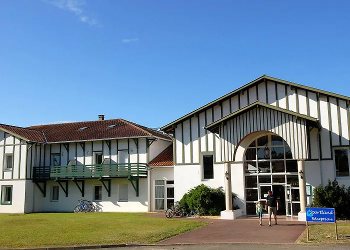 Ośrodek wypoczynkowy Olydea La Chalosse - 3*